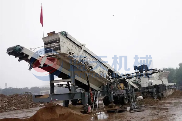 建筑垃圾處理現(xiàn)場(chǎng)